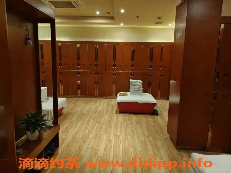 广州楼凤-白云庆槎路景盛宾馆，599优惠服务体验