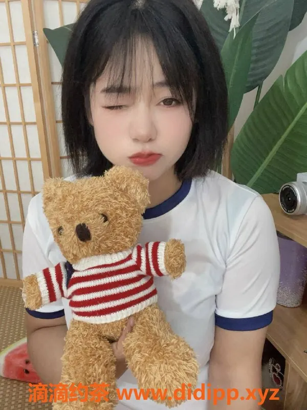 广州楼凤-天河仙儿，嫩妹大胸，600元体验服务