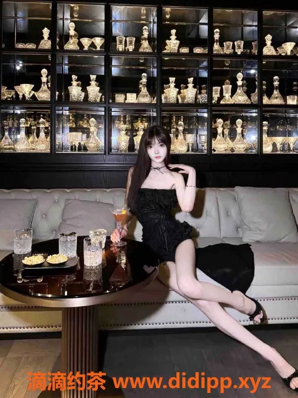 深圳楼凤-南山兮兮，1600元起服务，视频验证