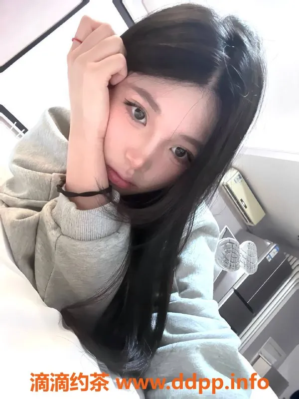 广州楼凤-天河嫩妹小椰子，800元一小时，真实可靠