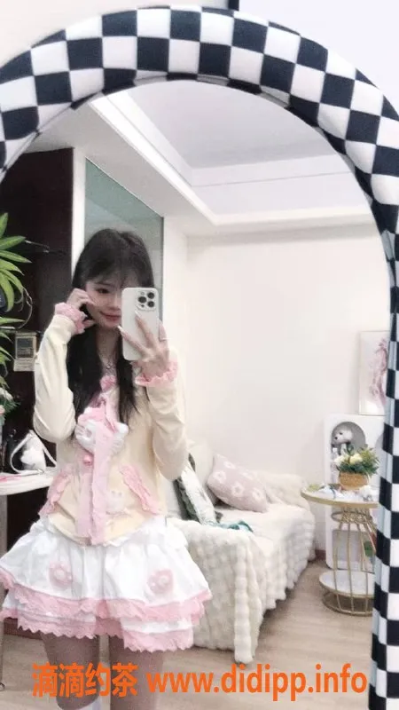 广州楼凤-天河嫩妹泡沫，体验价600元/次