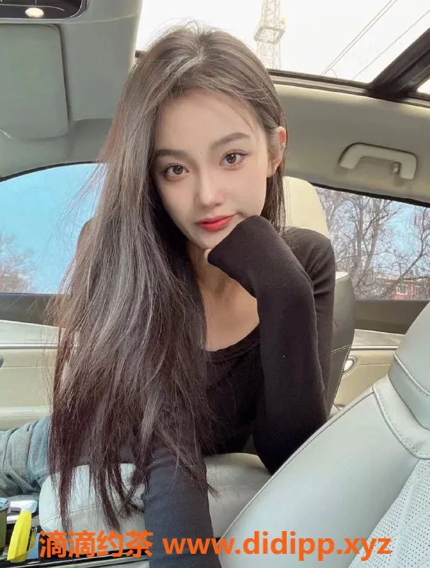 广州楼凤-天河七七，课程700元，1300元私人服务