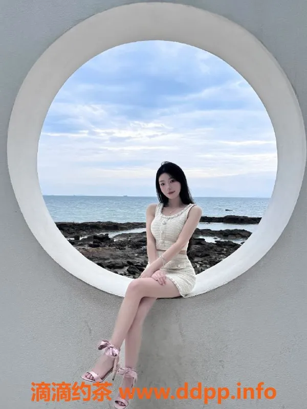 深圳楼凤-深圳柚柚，1600元共浴Kiss服务