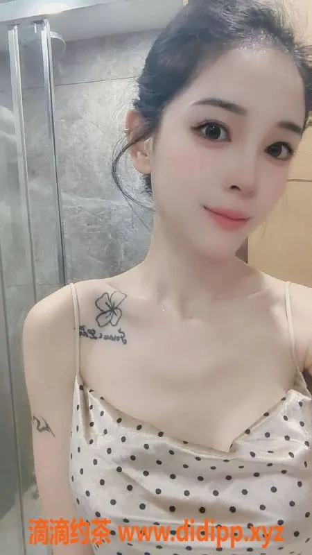 深圳楼凤资源信息,宝安七月，800元无套口服务，尽享六九体验