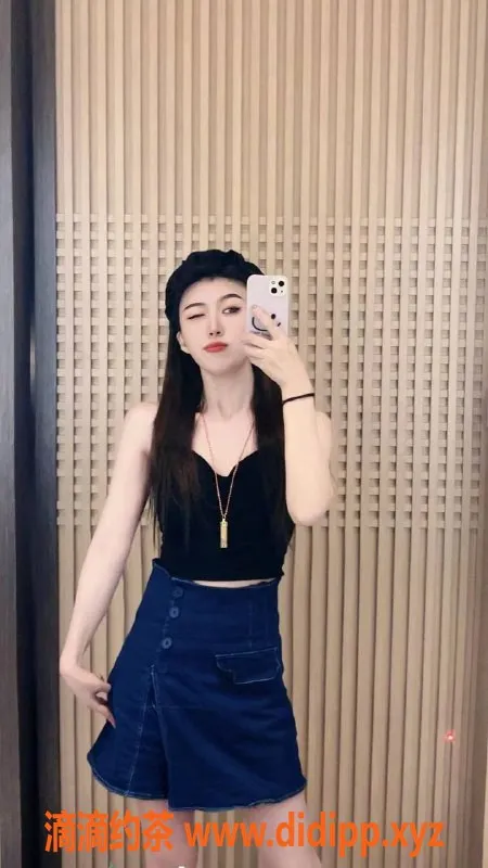 杭州楼凤-卷卷陪浴服务，174高95斤，甜美声音