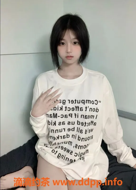 深圳楼凤-罗湖小嫣，1499元舌吻/六九服务