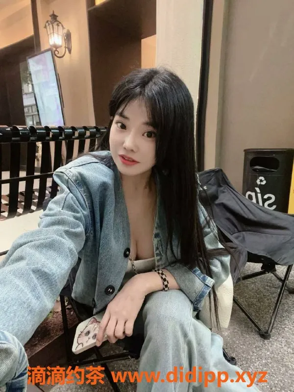 杭州楼凤-拱墅区乐儿：身材S型，800元服务体验