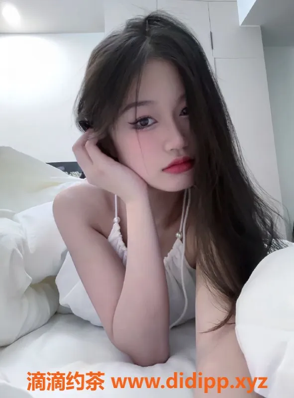 深圳楼凤-龙华小超越，1200元六九舌吻服务