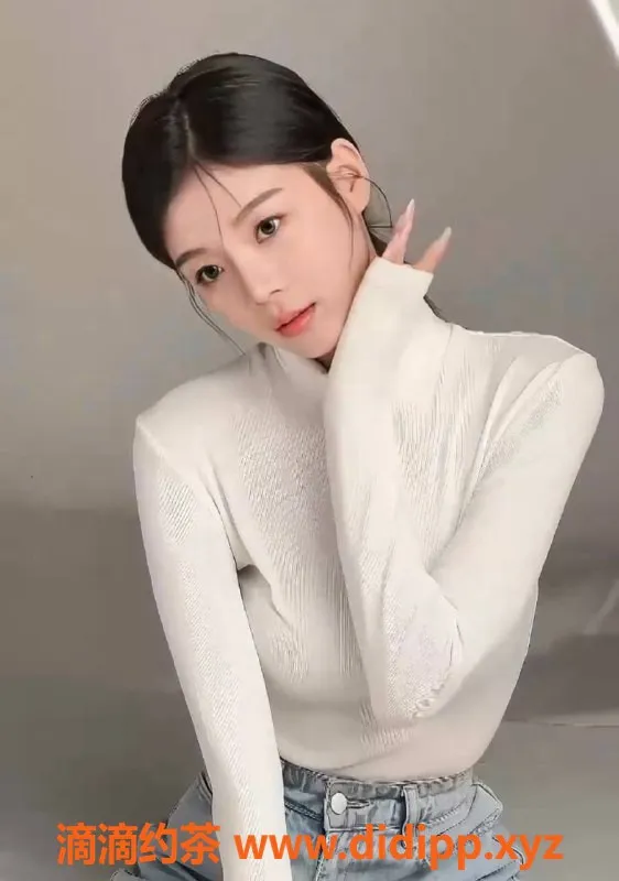 杭州外围-杭州月亮宝宝23岁 167cm C杯 大圈优质服务