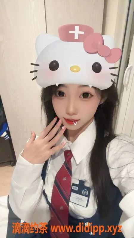 杭州楼凤-上城区小宝，18岁，168cm，45kg，C杯，1500起