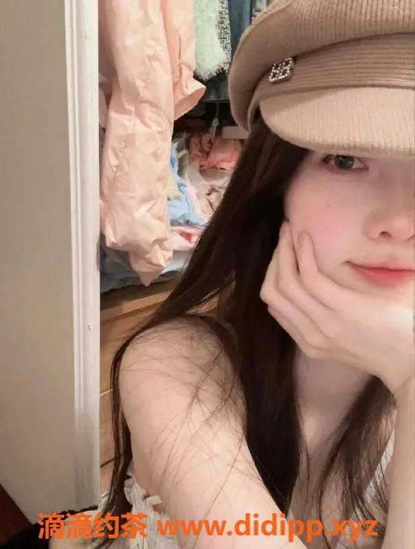 杭州楼凤-成都墨墨，164cm、42kg、胸围B+，甜美萝莉体验