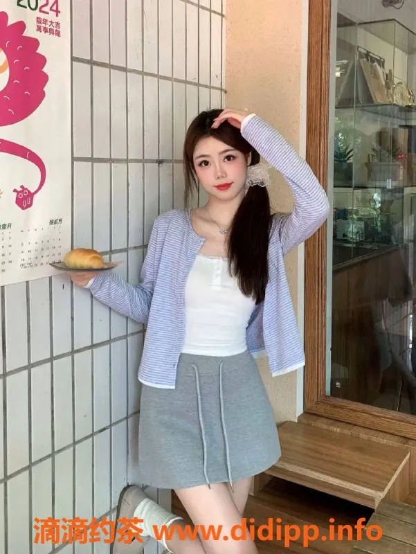 深圳楼凤-南山雨沫，800元舌吻口爆服务不容错过