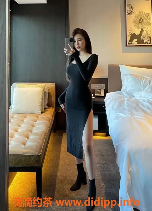 上海楼凤-静安妮可 171cm长腿 D罩杯 1400元起