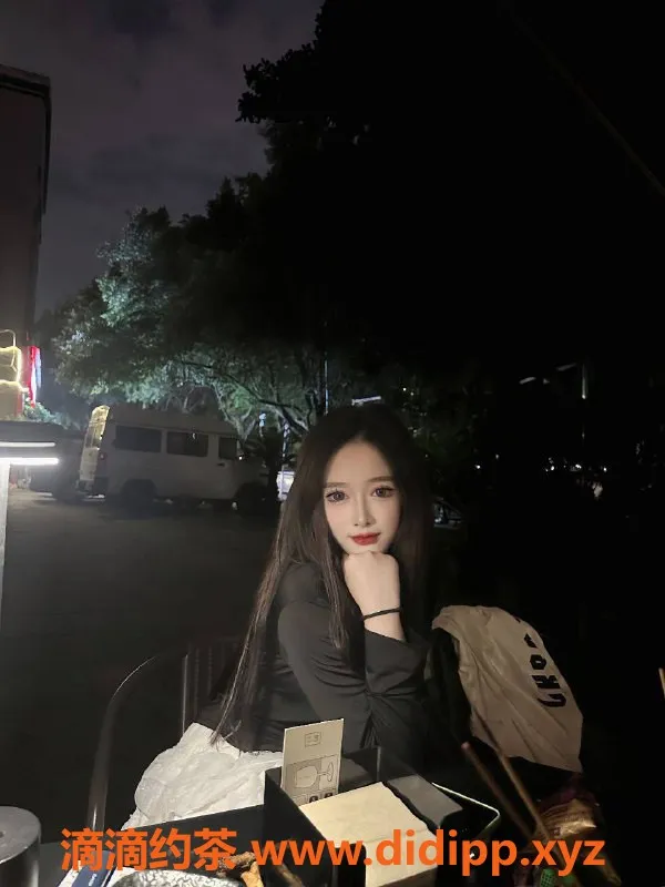 杭州楼凤资源信息,拱墅区苒青青 165cm C罩杯 94斤 800元起