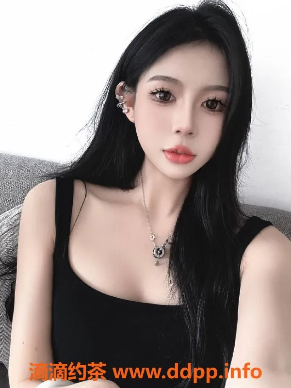 厦门楼凤资源信息,湖里五缘湾乔思情，网红气质长腿美女，69体验