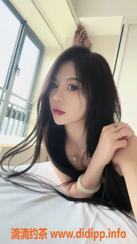 厦门楼凤-湖里五缘湾乔思情，网红气质长腿美女，69体验