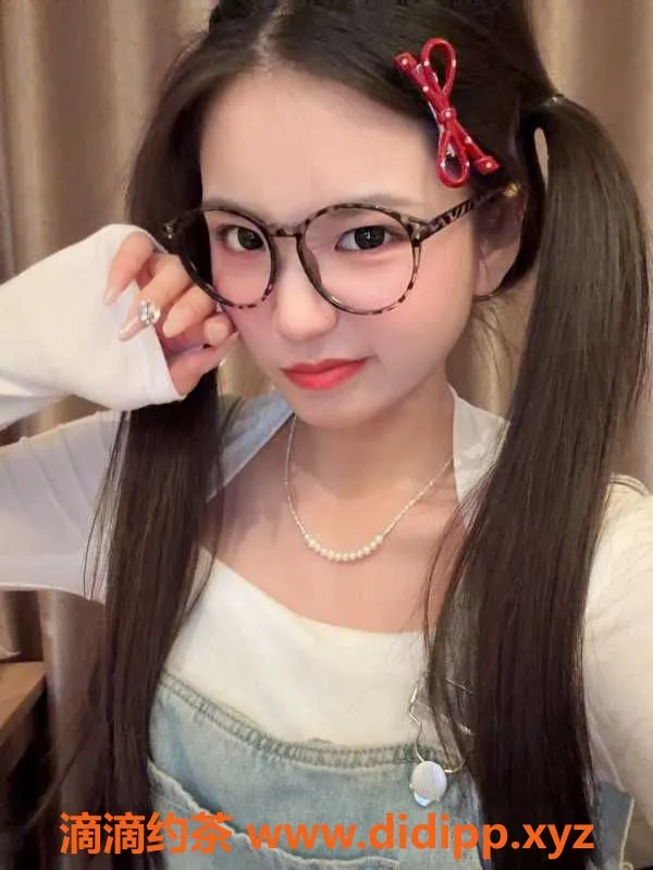 深圳楼凤-坪山萝莉丽莎，20岁，166cm，600元50分钟