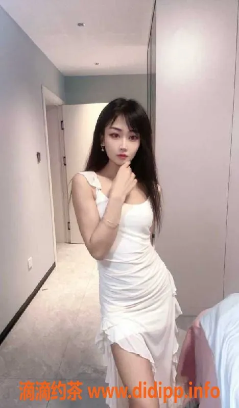 深圳楼凤-光明甜美都市丽人小小，23岁168cm 500元随享服务