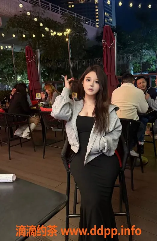 深圳楼凤资源信息,福田夏树，千元以上大胸女，SM与舌吻服务！