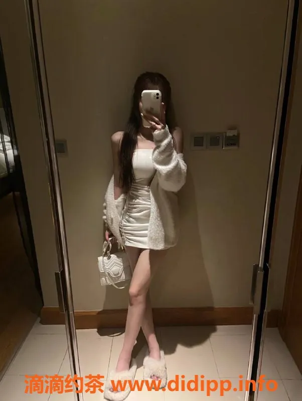 重庆楼凤-新老师汐汐，工兵价抽奖特惠，15中3！