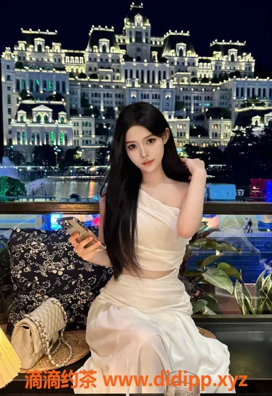 深圳楼凤-南山小微，1288起，口爆车震一应俱全