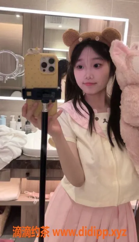 上海楼凤-静安洛雪：童颜巨乳，166CM，48KG，1300元起