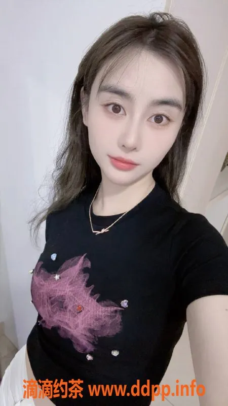 深圳楼凤-南山小QT，1300起，舌吻制服服务