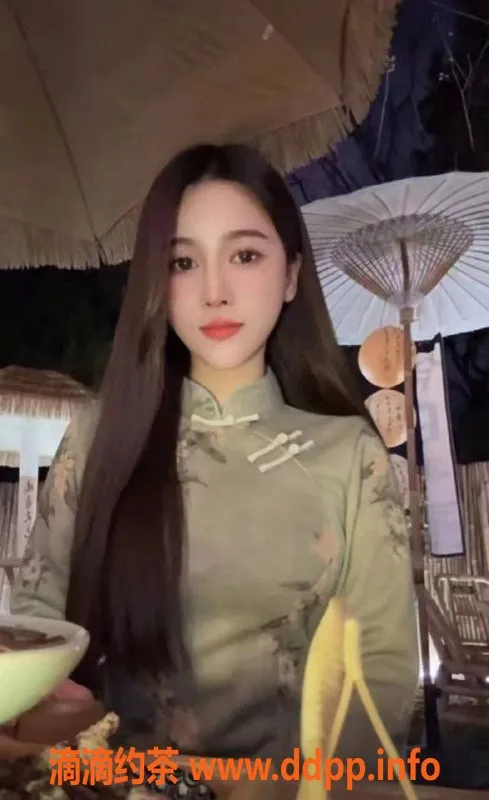 杭州上门服务-左小小：170cm，48斤，36C，22岁，900元起