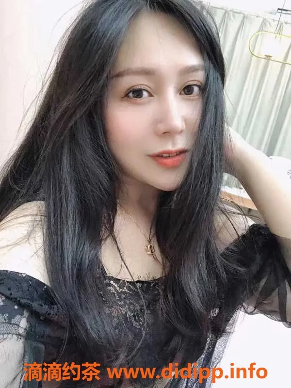 广州楼凤-如梦，25岁，163cm，56kg，茶水450起，珠江新城上门服务