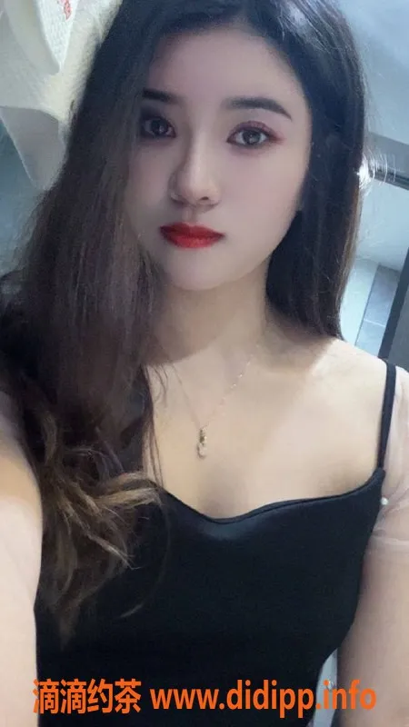 深圳楼凤-龙岗可可，500元课费，服务一流