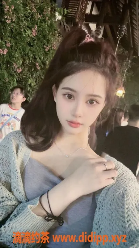 上海楼凤-徐汇小媛子，164身高45体重，1200p起！