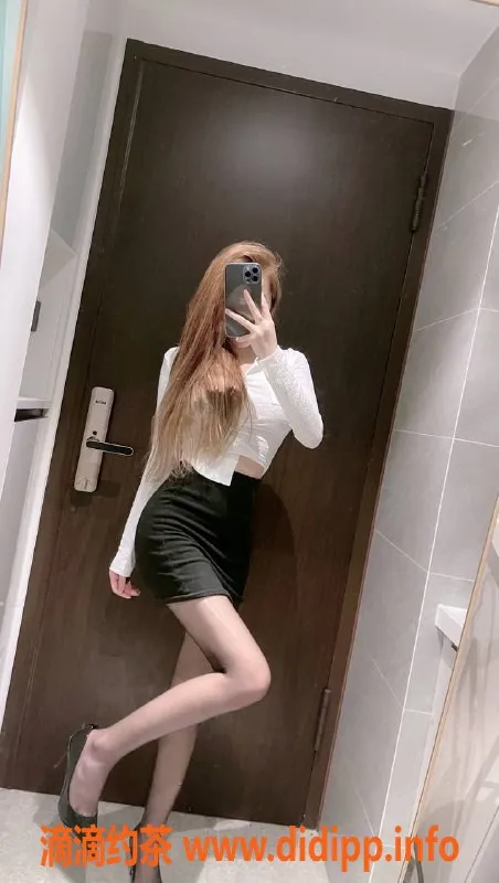 深圳上门服务-龙华77老师，舌吻波推，超值上门服务