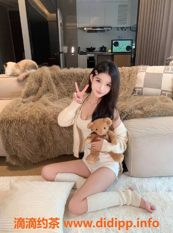 深圳楼凤-深圳福田菜菜，168cm嫩妹，千元档等你来体验