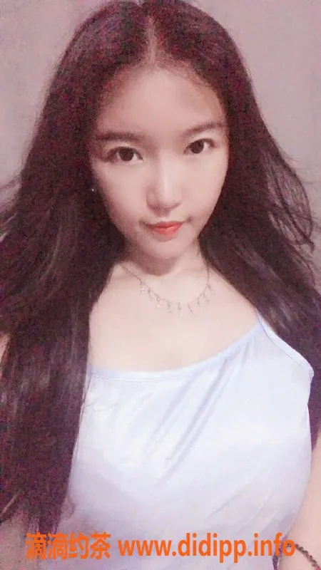 深圳楼凤资源信息,深圳龙华欣茹，99年大胸美女，600元起