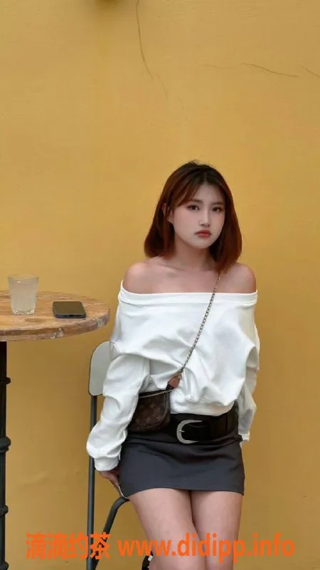 深圳楼凤-福田妍妍子，850元尽享舌吻等服务