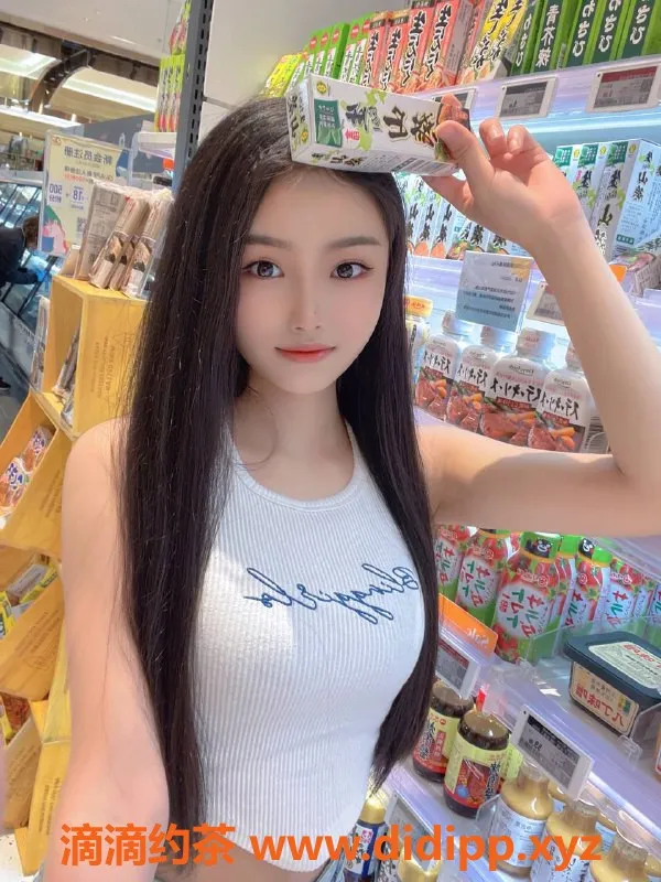 杭州上门服务-艺涵 - 21岁165cm C+，千元包时不限次服务