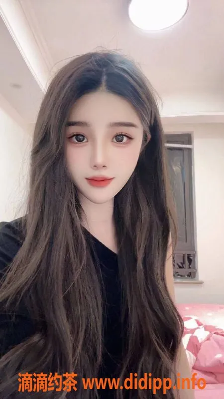 杭州楼凤资源信息,初栀，99年学姐，翘臀修长，超值1000p体验