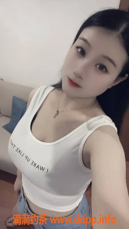 杭州上门服务-余杭区24岁大胸玫瑰，上门69互舔服务