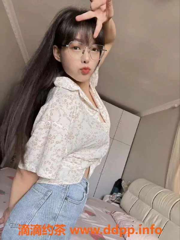 杭州楼凤-欣欣（拱墅区）身材E奶，舌吻服务，千元起