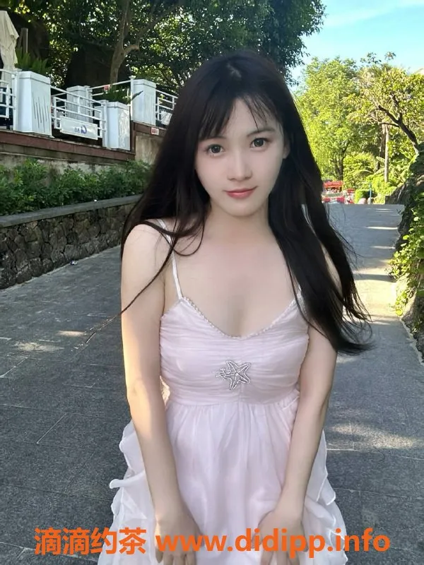 深圳楼凤-福田幼琳，1300元舌吻与口爆服务