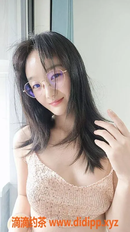 杭州楼凤-上城区瑶瑶，19岁嫩妹，160CM，90斤包时不限次