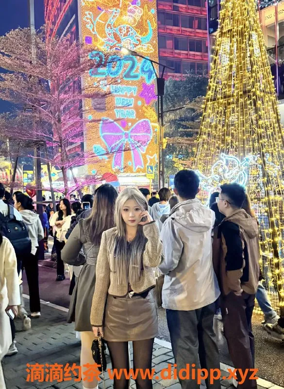 深圳楼凤-福田小北，1100元舌吻与调情诱惑