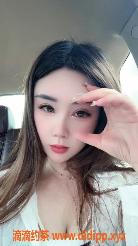 杭州楼凤-拱墅区月月🌻，28岁大胸，160cm，100斤优质服务