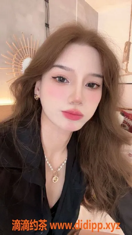 深圳楼凤-福田芹菜，800元口爆服务，欢迎体验！