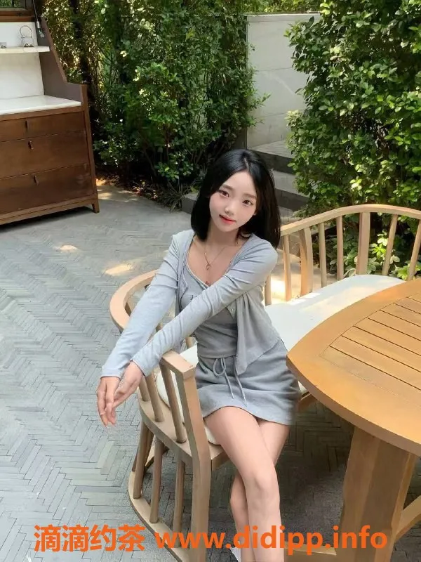 深圳楼凤资源信息,龙岗玥儿，千元服务，真诚评价！