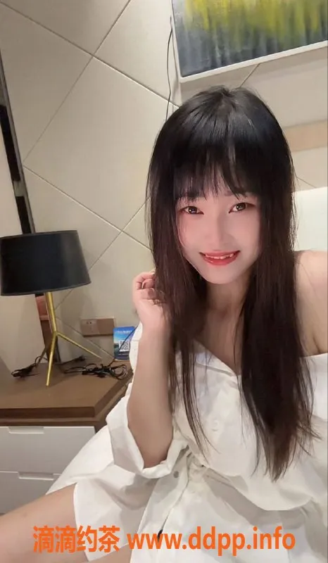 深圳楼凤-宝安米可儿：162cm B罩杯 500P起