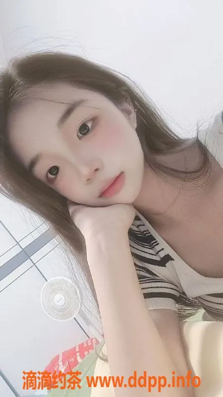 杭州楼凤-杭州上城晓橙，164cm嫩妹，奶围34B，800元起