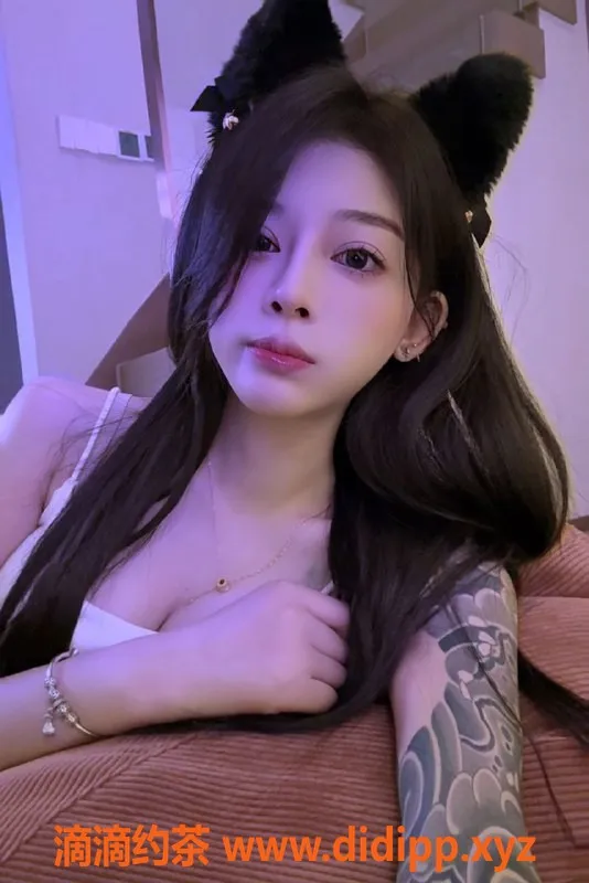 杭州上门服务-萧山区嫩妹夏可儿，163cm 43kg，1200元上门服务