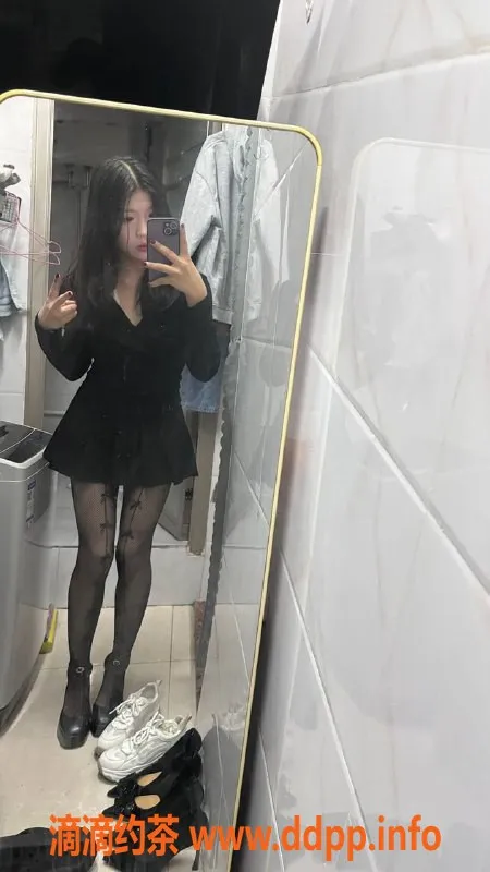 东莞楼凤-东城婉婉 性感诱惑660元起