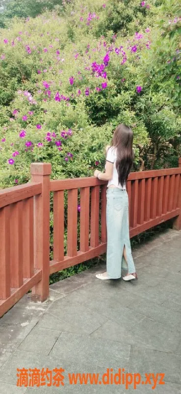 广州楼凤资源信息,海珠少妇芊芊，身材火辣夜课只需5P